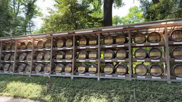 明治神宮の{uncategorized: "未分類", other: "その他", undefined: "問題あり", building: "その他建物", grave: "お墓", sacred_gate: "鳥居", guardian: "狛犬", statue: "像", buddha: "仏像", history: "歴史", nature: "自然", garden: "庭園", animal: "動物", pagoda: "塔", temizu: "手水舎", mountain_gate: "山門・神門", sanctuary: "本殿・本堂", subordinate: "末社・摂社", art: "芸術", scenery: "景色", jizo: "地蔵", ema: "絵馬", goshuin: "御朱印", omikuji: "おみくじ", items: "授与品その他", amulet: "お守り", goshuincho: "御朱印帳", eats: "食事", festival: "お祭り", votive_dance: "神楽", shichigosan: "七五三参", wedding: "結婚式", experience: "体験その他", initially: "初詣", around: "周辺", anti_infection: "感染症対策"}
