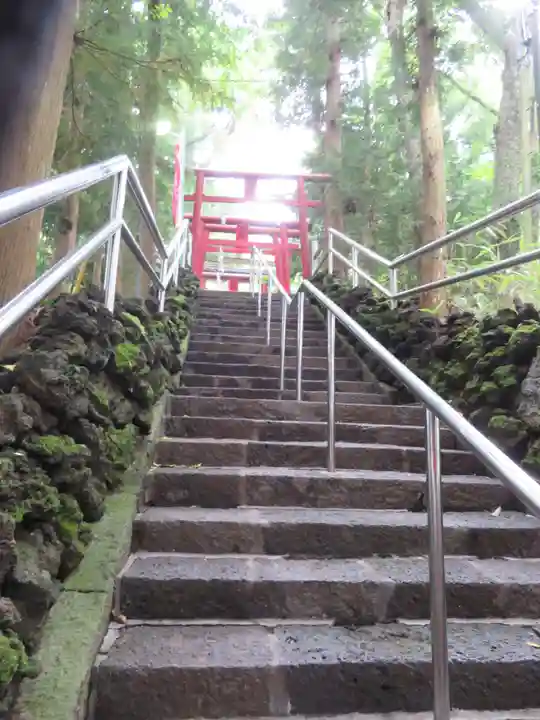 新屋山神社のその他建物