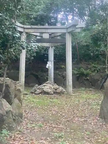 木嶋坐天照御魂神社の鳥居