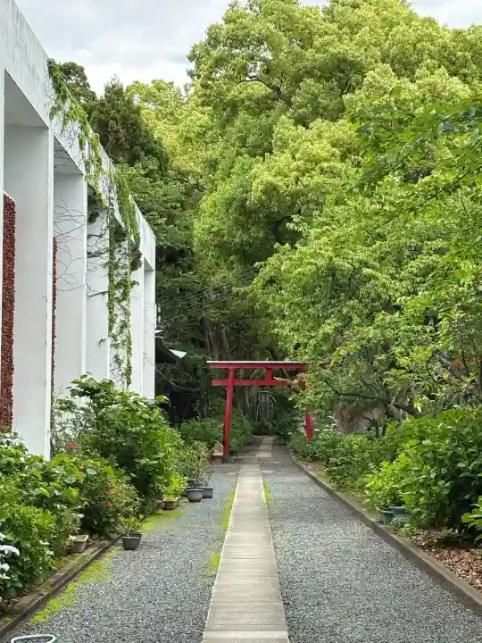 歓喜神社の{uncategorized: "未分類", other: "その他", undefined: "問題あり", building: "その他建物", grave: "お墓", sacred_gate: "鳥居", guardian: "狛犬", statue: "像", buddha: "仏像", history: "歴史", nature: "自然", garden: "庭園", animal: "動物", pagoda: "塔", temizu: "手水舎", mountain_gate: "山門・神門", sanctuary: "本殿・本堂", subordinate: "末社・摂社", art: "芸術", scenery: "景色", jizo: "地蔵", ema: "絵馬", goshuin: "御朱印", omikuji: "おみくじ", items: "授与品その他", amulet: "お守り", goshuincho: "御朱印帳", eats: "食事", festival: "お祭り", votive_dance: "神楽", shichigosan: "七五三参", wedding: "結婚式", experience: "体験その他", initially: "初詣", around: "周辺", anti_infection: "感染症対策"}