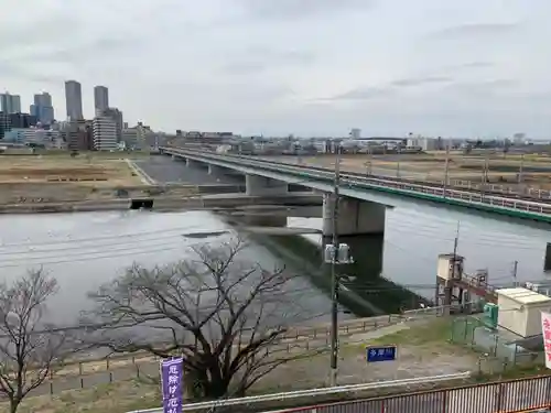 多摩川浅間神社の景色