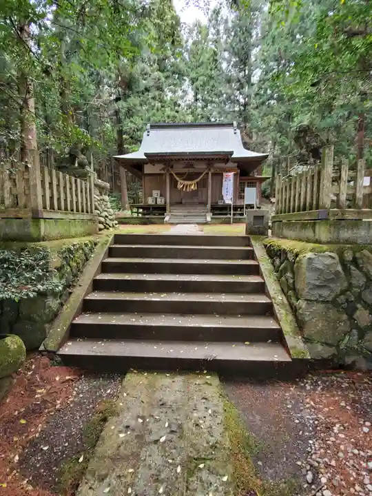 健武山神社の本殿・本堂
