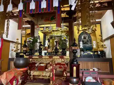 涌泉寺の仏像