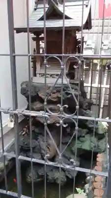 繁栄お玉稲荷大明神の末社・摂社