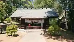 酒折宮の本殿