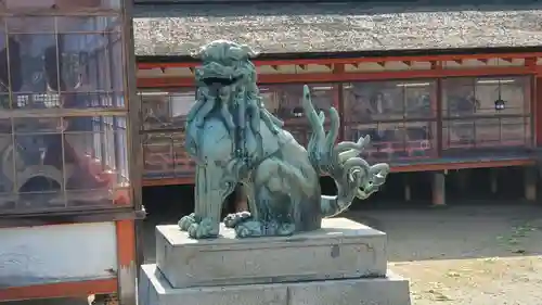 厳島神社の狛犬