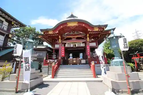 羽田神社の本殿・本堂