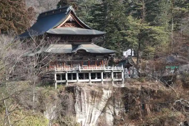 円蔵寺の本殿・本堂
