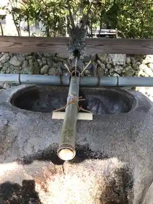龍田大社の手水舎