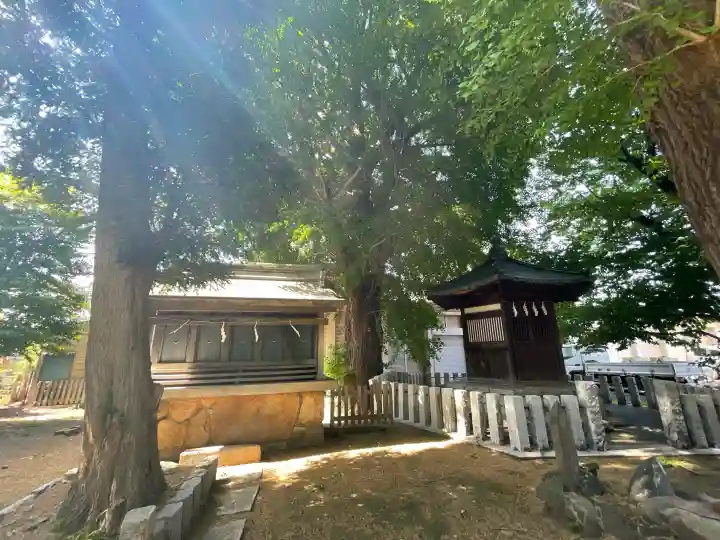 戸部杉山神社の{uncategorized: "未分類", other: "その他", undefined: "問題あり", building: "その他建物", grave: "お墓", sacred_gate: "鳥居", guardian: "狛犬", statue: "像", buddha: "仏像", history: "歴史", nature: "自然", garden: "庭園", animal: "動物", pagoda: "塔", temizu: "手水舎", mountain_gate: "山門・神門", sanctuary: "本殿・本堂", subordinate: "末社・摂社", art: "芸術", scenery: "景色", jizo: "地蔵", ema: "絵馬", goshuin: "御朱印", omikuji: "おみくじ", items: "授与品その他", amulet: "お守り", goshuincho: "御朱印帳", eats: "食事", festival: "お祭り", votive_dance: "神楽", shichigosan: "七五三参", wedding: "結婚式", experience: "体験その他", initially: "初詣", around: "周辺", anti_infection: "感染症対策"}