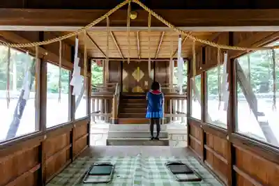 御鍬神社の本殿・本堂