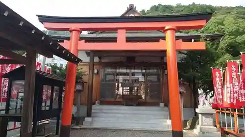 多度稲荷神社の鳥居