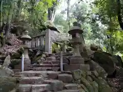 中山寺奥之院の建物その他