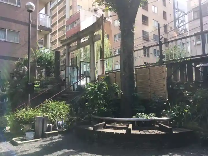 柳森神社の鳥居