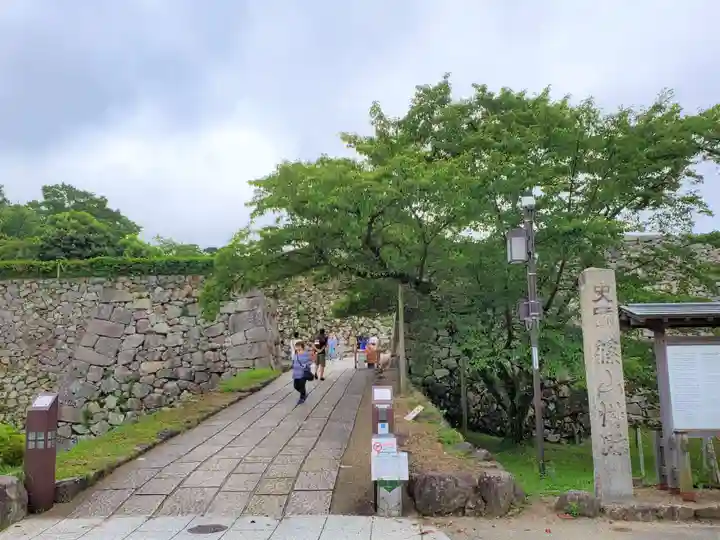 青山神社の周辺