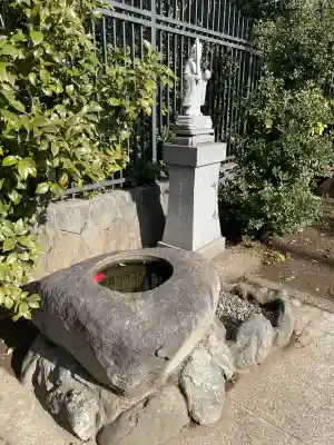 菊名池弁財天(神奈川県)