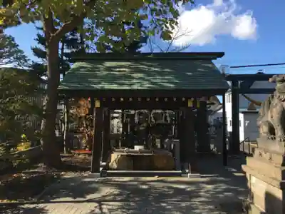 烈々布神社の手水舎