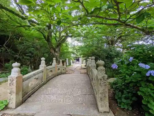 海岸寺奥の院の建物その他