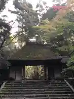 法然院の山門・神門