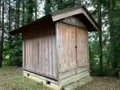 山神社の建物その他