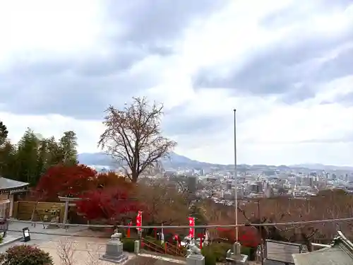 足立山妙見宮（御祖神社）の景色