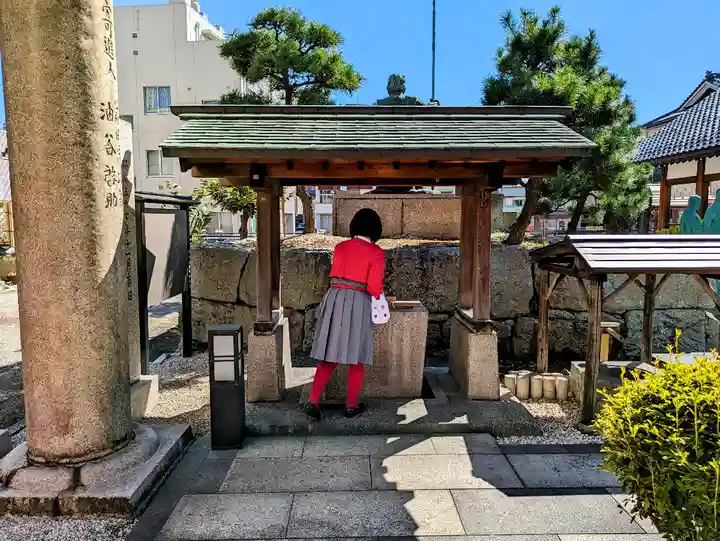 柴田神社の手水舎