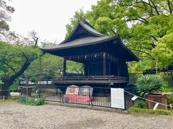上野東照宮の{uncategorized: "未分類", other: "その他", undefined: "問題あり", building: "その他建物", grave: "お墓", sacred_gate: "鳥居", guardian: "狛犬", statue: "像", buddha: "仏像", history: "歴史", nature: "自然", garden: "庭園", animal: "動物", pagoda: "塔", temizu: "手水舎", mountain_gate: "山門・神門", sanctuary: "本殿・本堂", subordinate: "末社・摂社", art: "芸術", scenery: "景色", jizo: "地蔵", ema: "絵馬", goshuin: "御朱印", omikuji: "おみくじ", items: "授与品その他", amulet: "お守り", goshuincho: "御朱印帳", eats: "食事", festival: "お祭り", votive_dance: "神楽", shichigosan: "七五三参", wedding: "結婚式", experience: "体験その他", initially: "初詣", around: "周辺", anti_infection: "感染症対策"}