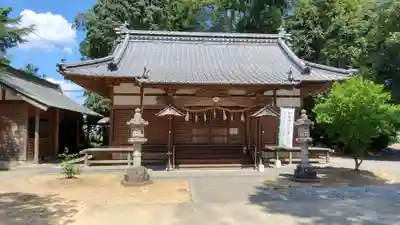 諏訪神社の本殿・本堂