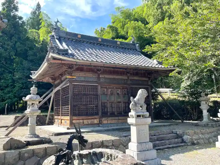 日吉神社の本殿・本堂
