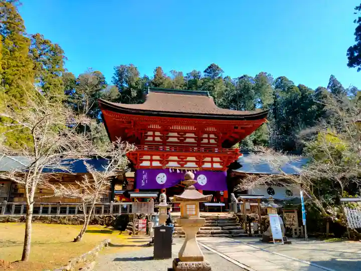 丹生都比売神社の山門・神門