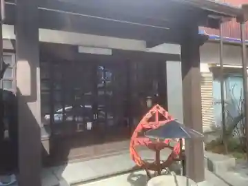 室寺の本殿・本堂