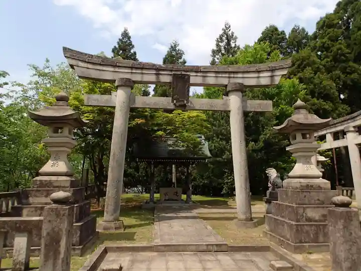 日置神社の鳥居