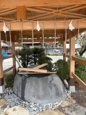 飛驒天満宮の{uncategorized: "未分類", other: "その他", undefined: "問題あり", building: "その他建物", grave: "お墓", sacred_gate: "鳥居", guardian: "狛犬", statue: "像", buddha: "仏像", history: "歴史", nature: "自然", garden: "庭園", animal: "動物", pagoda: "塔", temizu: "手水舎", mountain_gate: "山門・神門", sanctuary: "本殿・本堂", subordinate: "末社・摂社", art: "芸術", scenery: "景色", jizo: "地蔵", ema: "絵馬", goshuin: "御朱印", omikuji: "おみくじ", items: "授与品その他", amulet: "お守り", goshuincho: "御朱印帳", eats: "食事", festival: "お祭り", votive_dance: "神楽", shichigosan: "七五三参", wedding: "結婚式", experience: "体験その他", initially: "初詣", around: "周辺", anti_infection: "感染症対策"}