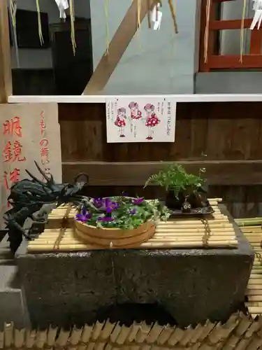 八坂神社の手水