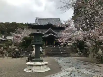 粉河寺の本殿・本堂