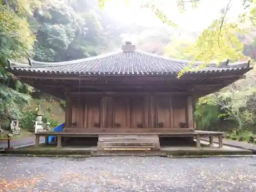 富貴寺の本殿・本堂