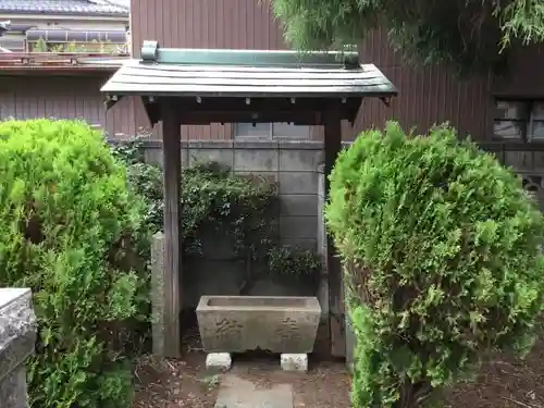 別雷神社稲荷神社の手水舎