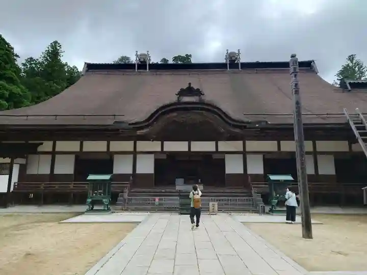 高野山金剛峯寺の本殿・本堂