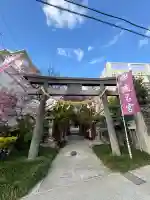識名宮の{uncategorized: "未分類", other: "その他", undefined: "問題あり", building: "その他建物", grave: "お墓", sacred_gate: "鳥居", guardian: "狛犬", statue: "像", buddha: "仏像", history: "歴史", nature: "自然", garden: "庭園", animal: "動物", pagoda: "塔", temizu: "手水舎", mountain_gate: "山門・神門", sanctuary: "本殿・本堂", subordinate: "末社・摂社", art: "芸術", scenery: "景色", jizo: "地蔵", ema: "絵馬", goshuin: "御朱印", omikuji: "おみくじ", items: "授与品その他", amulet: "お守り", goshuincho: "御朱印帳", eats: "食事", festival: "お祭り", votive_dance: "神楽", shichigosan: "七五三参", wedding: "結婚式", experience: "体験その他", initially: "初詣", around: "周辺", anti_infection: "感染症対策"}