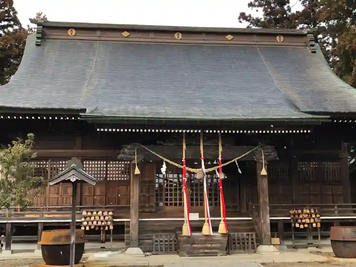 鳥谷崎神社の本殿・本堂