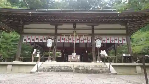 丹生川上神社（中社）の本殿