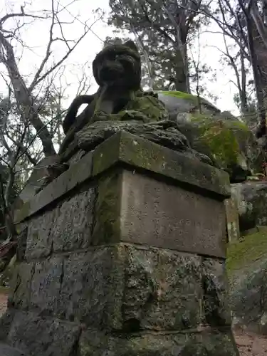 岩角山 岩角寺の狛犬