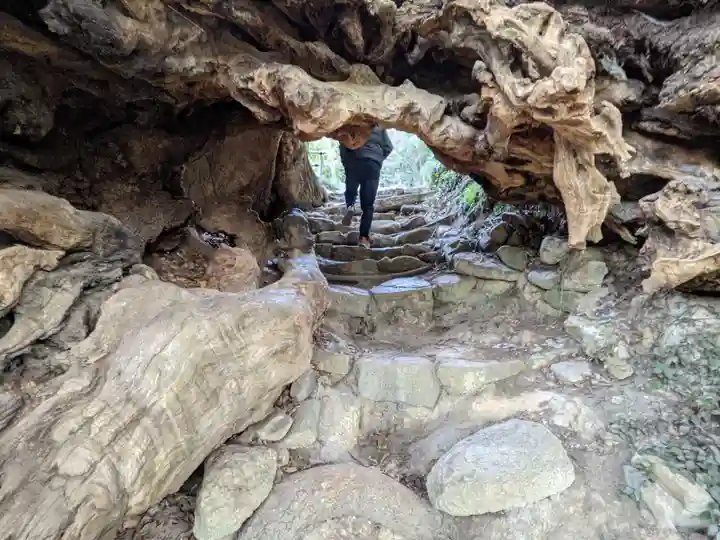 大山祇神社奥の院 生樹の御門(愛媛県)