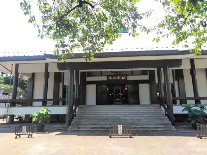 日蓮宗本牧山妙香寺の本殿・本堂