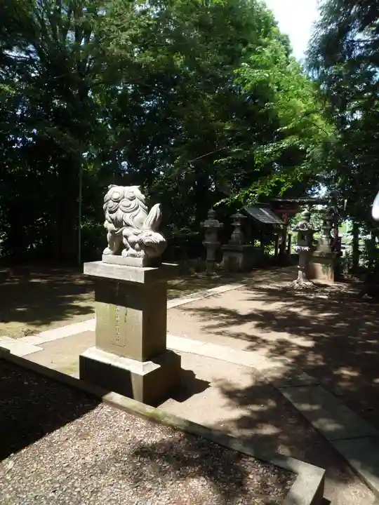 羽黒神社の狛犬