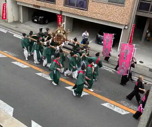 伊豆山神社の{uncategorized: "未分類", other: "その他", undefined: "問題あり", building: "その他建物", grave: "お墓", sacred_gate: "鳥居", guardian: "狛犬", statue: "像", buddha: "仏像", history: "歴史", nature: "自然", garden: "庭園", animal: "動物", pagoda: "塔", temizu: "手水舎", mountain_gate: "山門・神門", sanctuary: "本殿・本堂", subordinate: "末社・摂社", art: "芸術", scenery: "景色", jizo: "地蔵", ema: "絵馬", goshuin: "御朱印", omikuji: "おみくじ", items: "授与品その他", amulet: "お守り", goshuincho: "御朱印帳", eats: "食事", festival: "お祭り", votive_dance: "神楽", shichigosan: "七五三参", wedding: "結婚式", experience: "体験その他", initially: "初詣", around: "周辺", anti_infection: "感染症対策"}