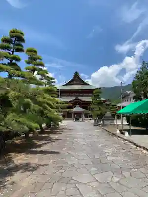 甲斐善光寺(山梨県)
