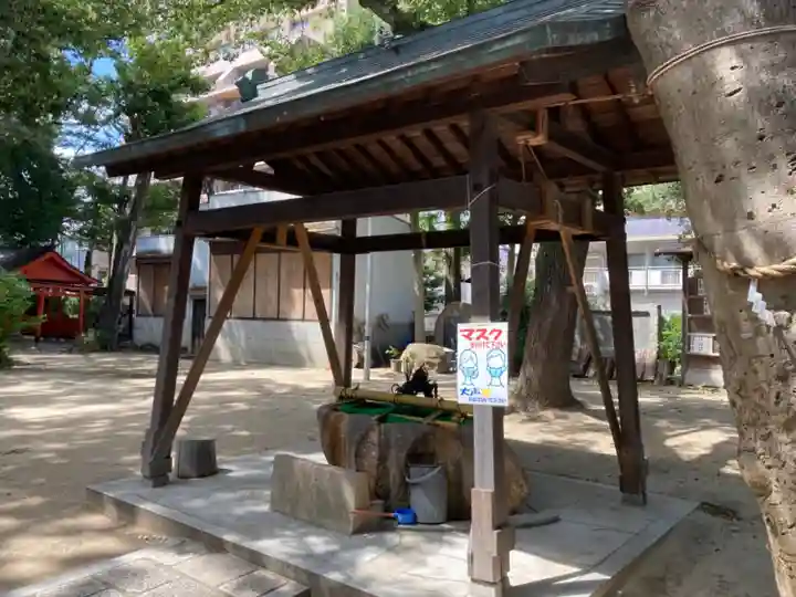 甲子園八幡神社の手水舎