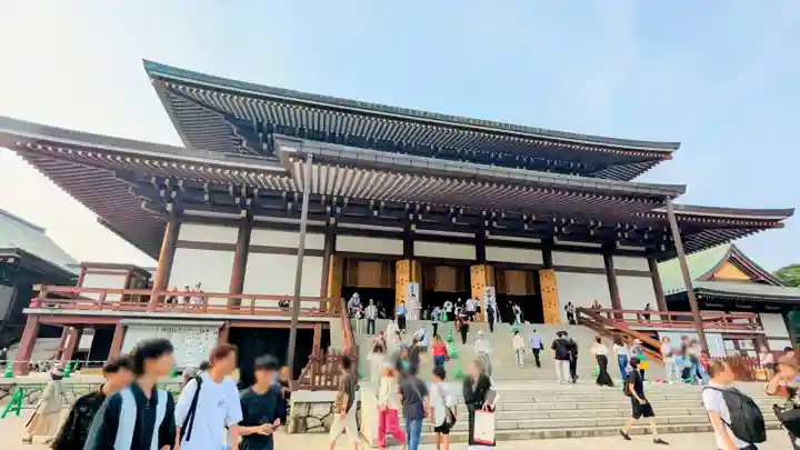 成田山新勝寺の本殿・本堂