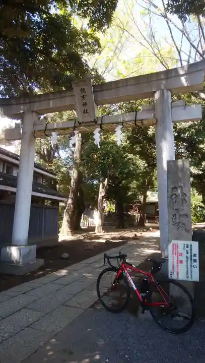 諏方神社の鳥居
